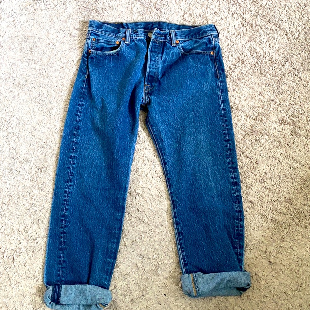 LAST CHANCE!!! Levi 501 jeans